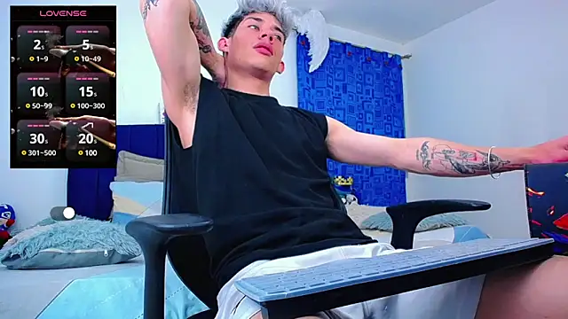 Snapshot of thiagomurphyy chatting on 02.05.25 thiagomurphyy online show from 02.05.25