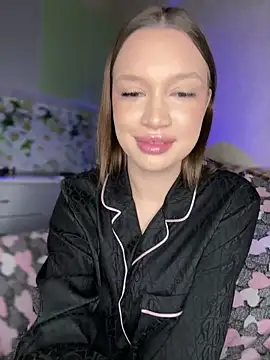 Snapshot of bunnyrich chatting on 01.19.25 bunnyrich online show from 01.19.25