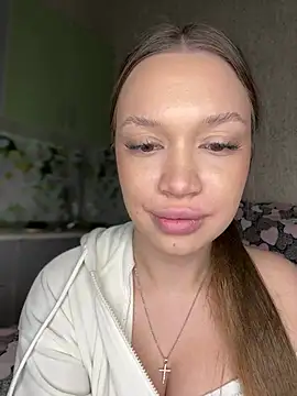 Snapshot of bunnyrich chatting on 02.20.25 bunnyrich online show from 02.20.25