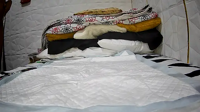 Mendoza Amaranata online show from 09.27.25