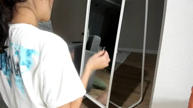 Yukisans online show from 12.26.24