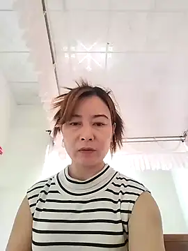 Sexy-ladyboobs20 online show from 01.01.25