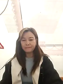 Sexy-ladyboobs20 online show from 01.01.25