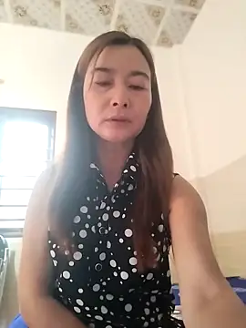 Sexy-ladyboobs20 online show from 03.06.25