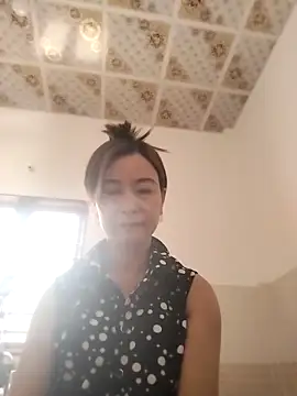 Sexy-ladyboobs20 online show from 03.20.25