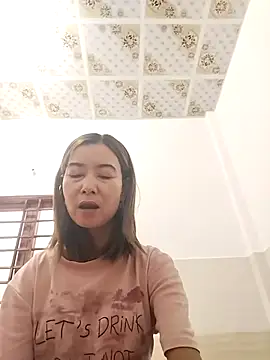 Sexy-ladyboobs20 online show from 11.29.25