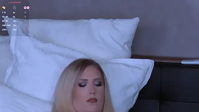 OndinaNoir online show from 11.21.25