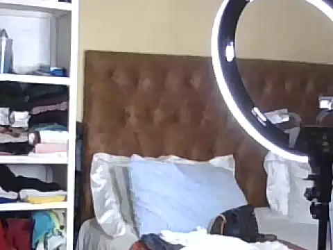 Snapshot of Bootiq chatting on 02.23.26 Bootiq online show from 02.23.26