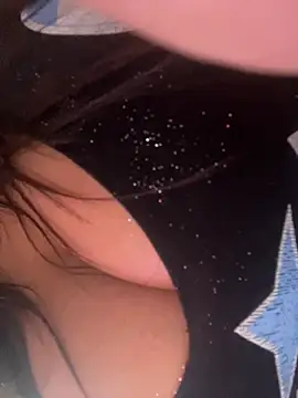 izanmiller2001 online show from 03.26.26