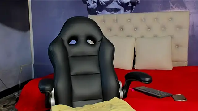 lola red95 online show from 02.15.25