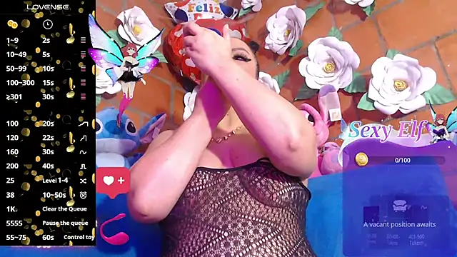 Snapshot of IngritBitch chatting on 03.17.25 IngritBitch online show from 03.17.25