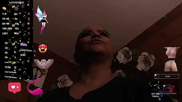 Snapshot of IngritBitch chatting on 10.17.25 IngritBitch online show from 10.17.25