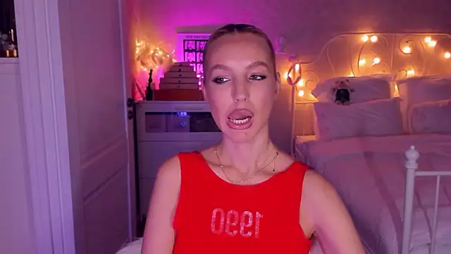 aestetick online show from 02.06.26