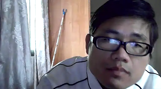 Snapshot of findagirlfriend chatting on 12.19.24 findagirlfriend online show from 12.19.24