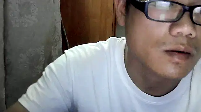 Snapshot of findagirlfriend chatting on 01.19.25 findagirlfriend online show from 01.19.25