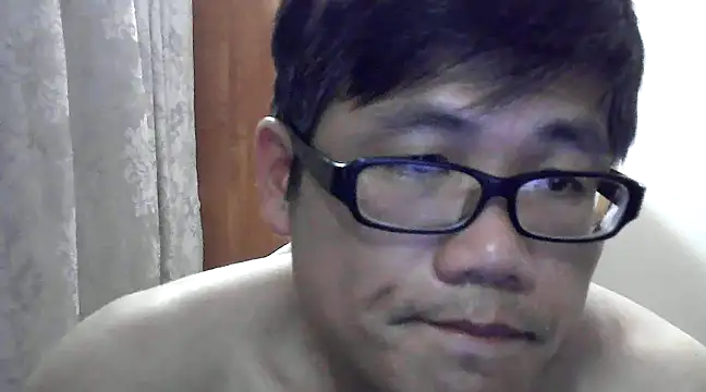 Snapshot of findagirlfriend chatting on 01.29.25 findagirlfriend online show from 01.29.25