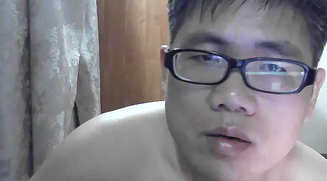 Snapshot of findagirlfriend chatting on 03.02.25 findagirlfriend online show from 03.02.25