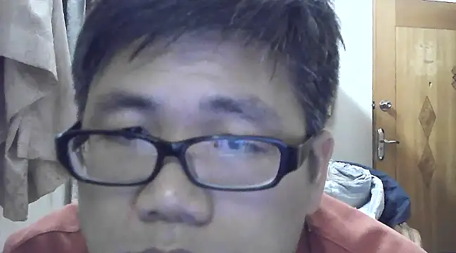 Snapshot of findagirlfriend chatting on 03.17.25 findagirlfriend online show from 03.17.25