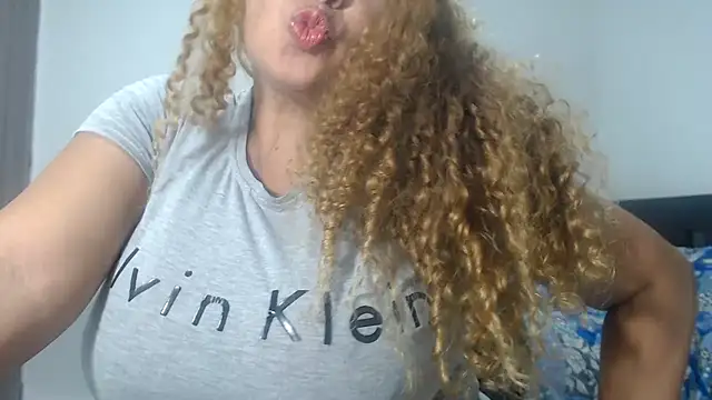 BustyAmanda online show from 02.21.25