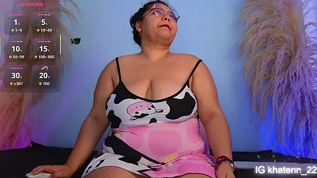 Snapshot of april_lopez6 chatting on 11.16.25 april lopez6 online show from 11.16.25