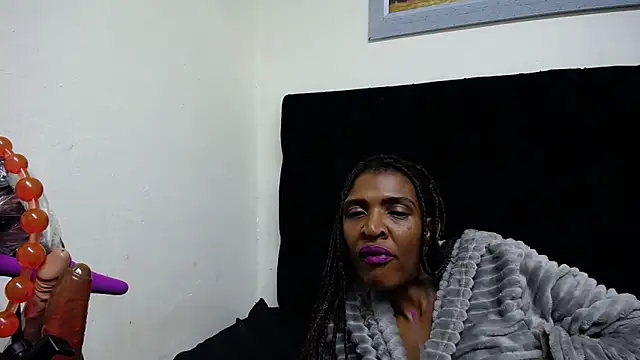 SpicyQueenxxxx online show from 03.01.25