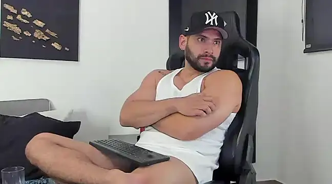 Dereck vega online show from 02.01.25