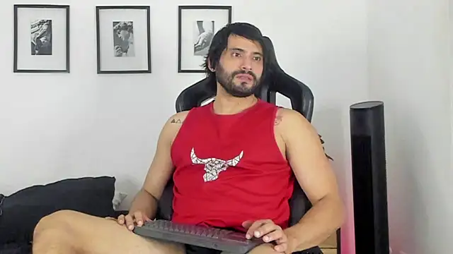 Snapshot of Dereck_vega chatting on 07.11.26 Dereck vega online show from 07.11.26