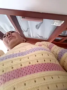 coral smitth online show from 04.18.26