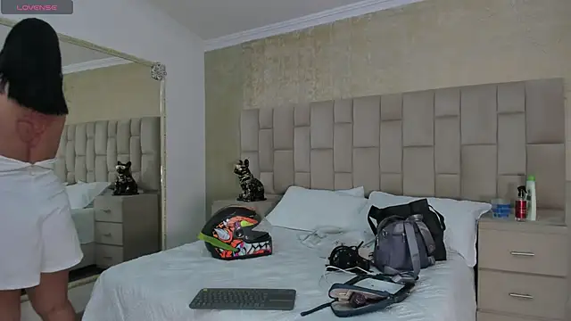 EmmaTorres  online show from 01.22.25