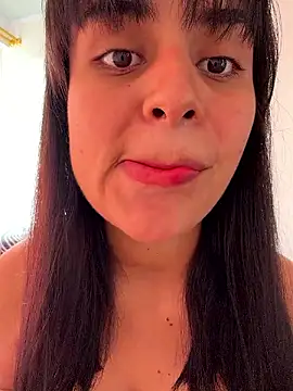 Snapshot of EmmaTorres_ chatting on 07.11.26 EmmaTorres online show from 07.11.26