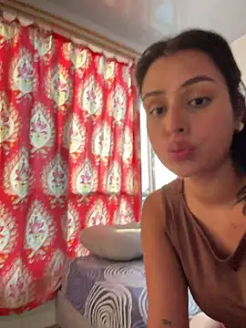 Snapshot of EmmaTorres_ chatting on 07.15.26 EmmaTorres online show from 07.15.26