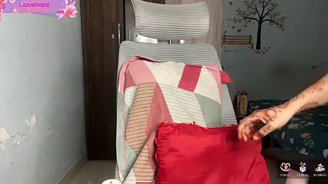 Dazzling  ira online show from 10.21.25