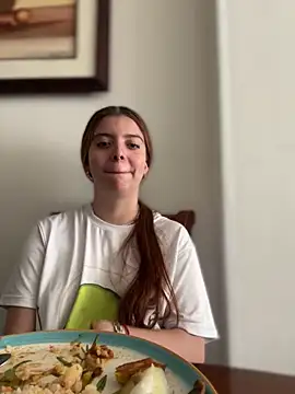 Cloew Marz online show from 02.08.25