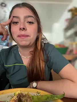 Cloew Marz online show from 02.12.25