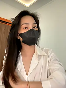 Snapshot of Lilisa_miu chatting on 10.03.25 Lilisa miu online show from 10.03.25