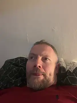 Snapshot of Rockburg chatting on 03.18.25 Rockburg online show from 03.18.25