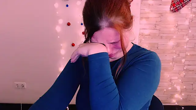 Snapshot of Sun_Alexia chatting on 12.01.24 Sun Alexia online show from 12.01.24