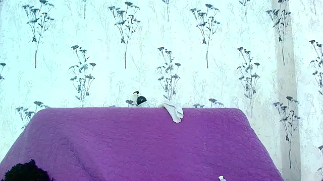 Mia candy 0 online show from 02.21.25