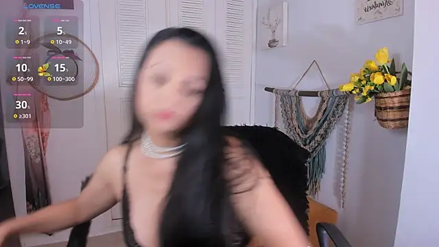 anaruiz  online show from 09.13.25