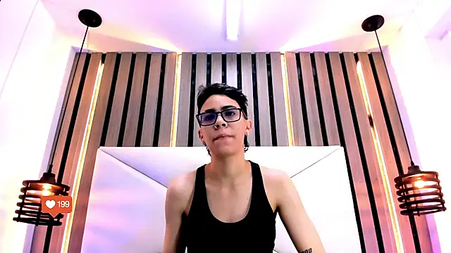 Snapshot of Cutie_Shy_ chatting on 11.16.25 Cutie Shy online show from 11.16.25