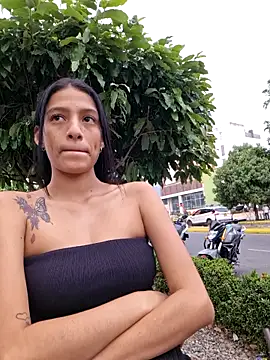 lily sk online show from 02.28.25