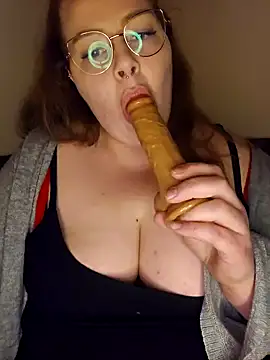  Julie x online show from 12.11.24