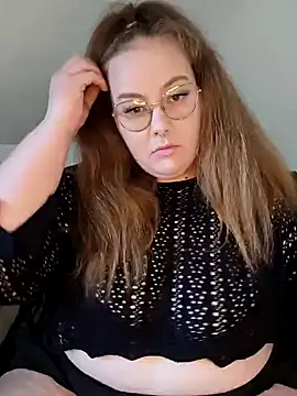  Julie x online show from 09.20.25