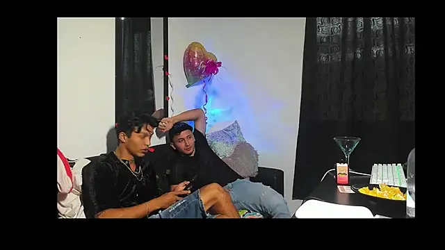 TommyGun 22 online show from 02.15.25