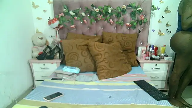 ValeriaTsx online show from 10.30.25