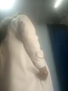 Kazsandraa online show from 04.02.26