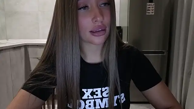 Cinderella     online show from 11.20.25