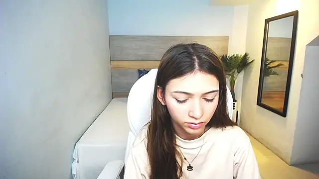 Snapshot of liseth_fox chatting on 12.12.24 liseth fox online show from 12.12.24