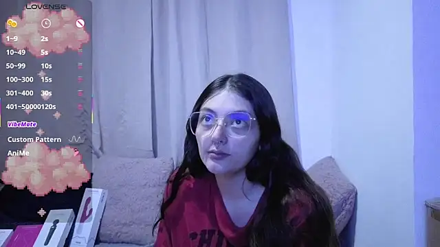 lessliee22  online show from 06.30.26