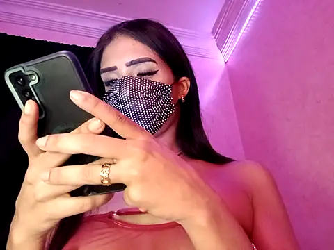 Snapshot of ---sophia--- chatting on 09.26.25 ---sophia--- online show from 09.26.25